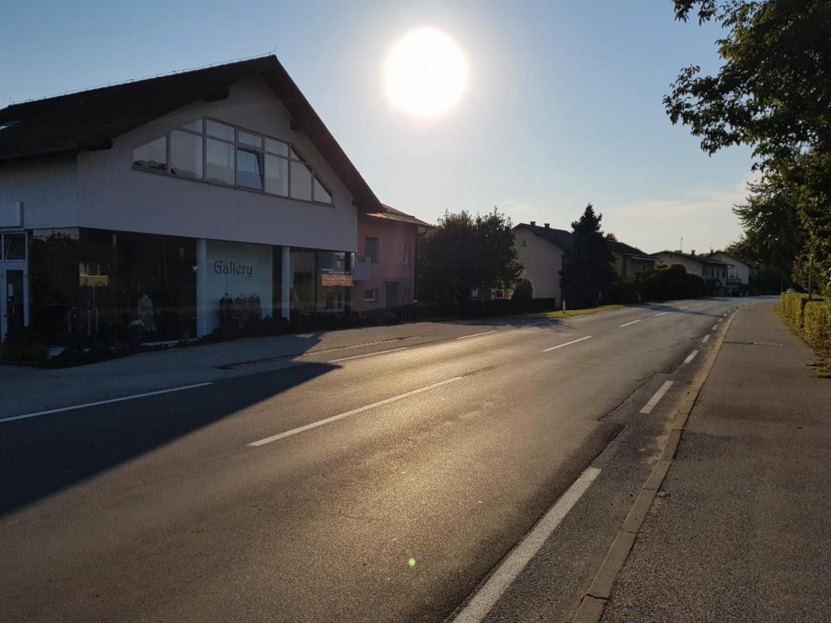 Fado Apartments Lendava Buitenkant foto