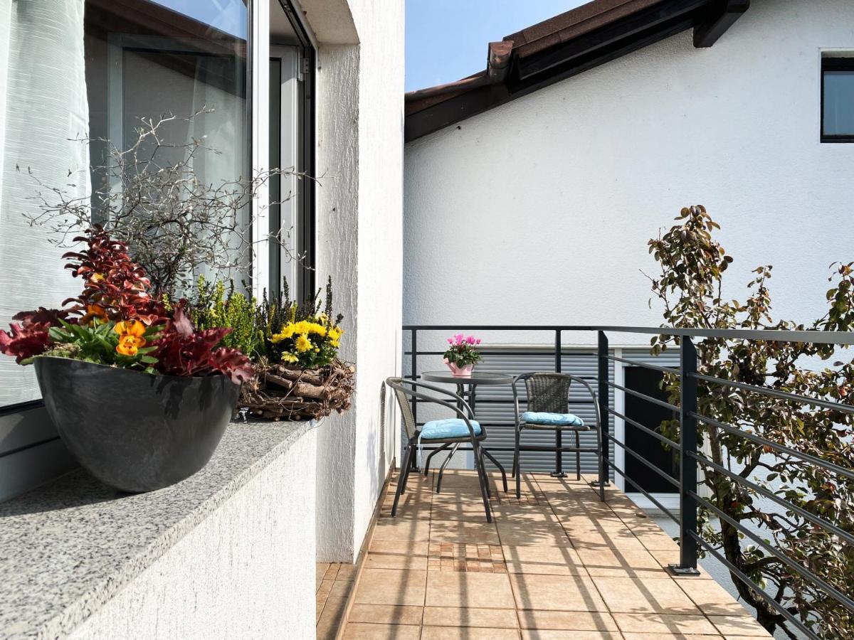 Fado Apartments Lendava Buitenkant foto